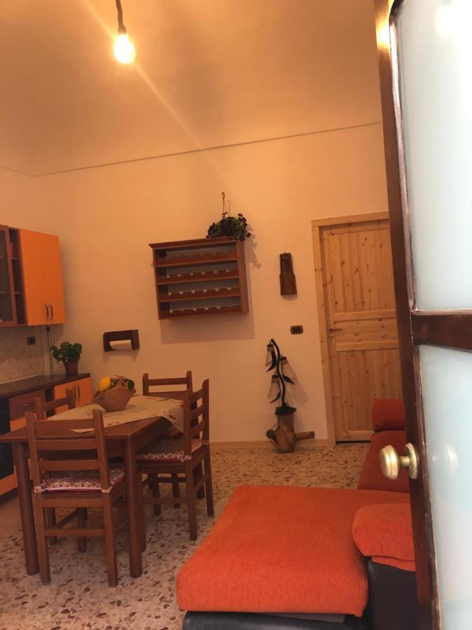 La Casa Di Vincenzo Apartment Syracuse Bagian luar foto